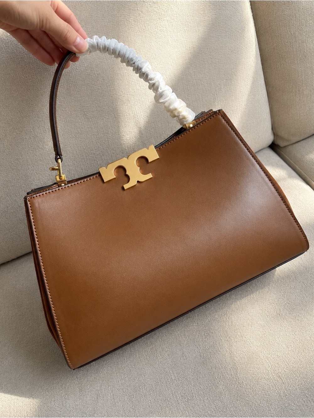 Tory Burch Tan Leather Top-Handle Satchel with Gold Logo - Picture 2 of 5